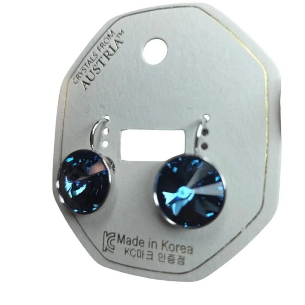 NWT‎ Swarovski Element Montana NavyBlue Leverback Earrings 15mm Platinum Plated!
